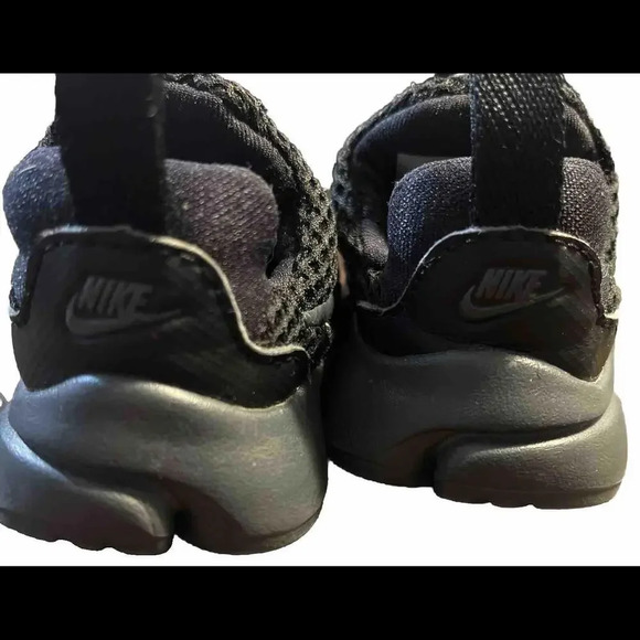 Nike Presto Fly Black Slip On Athletic Walking Sneakers Toddler Kids Size 2C - Picture 7 of 12